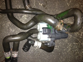 XR8 22975 Heater valve